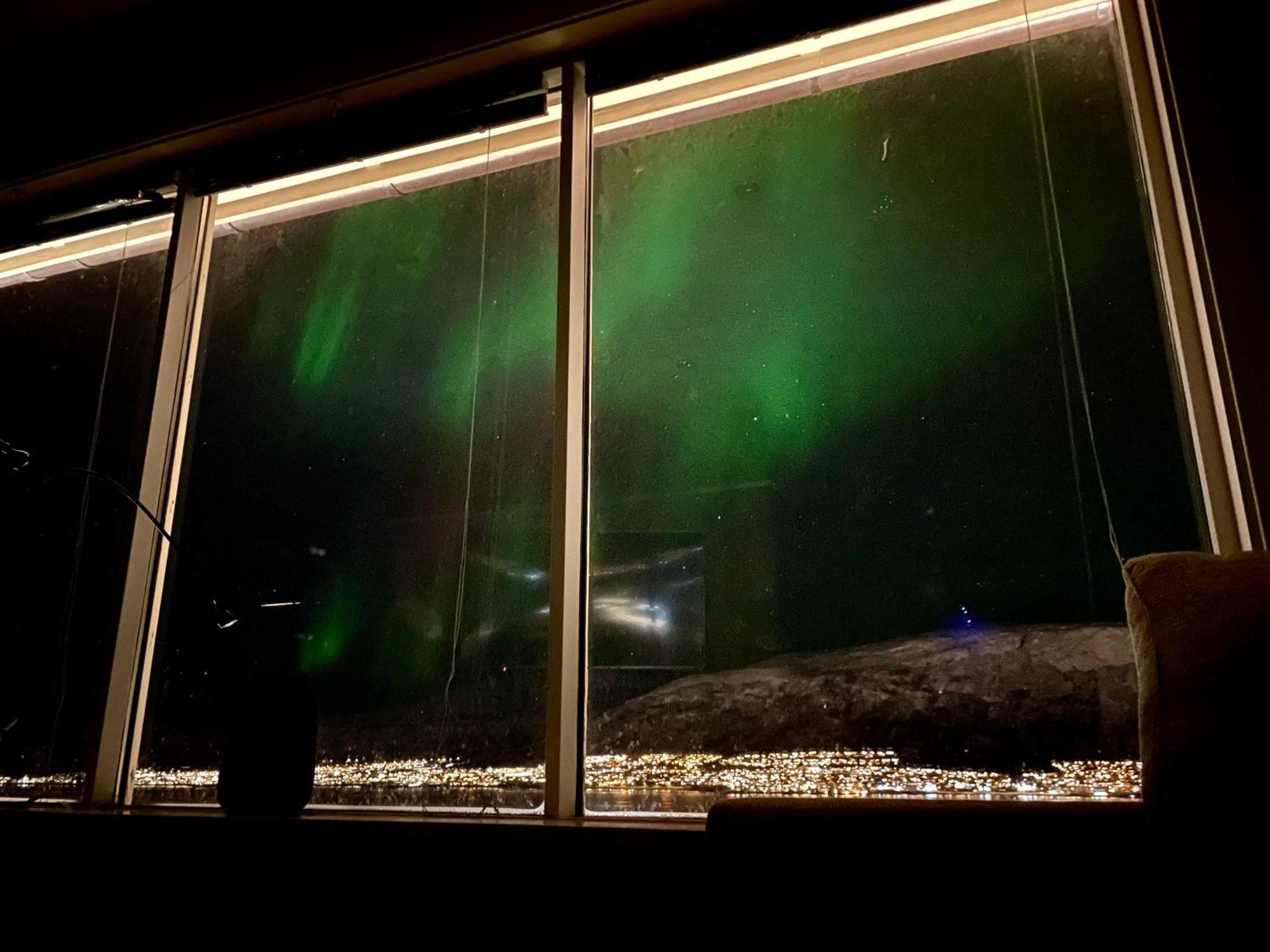 Ferienwohnung Penthouse With Panorama View And Great Location! Tromsø Exterior foto